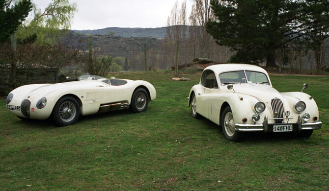 Jaguar C-Type and XK140 FHC in Alexandra New Zealand Photo by Sebastian Motsch