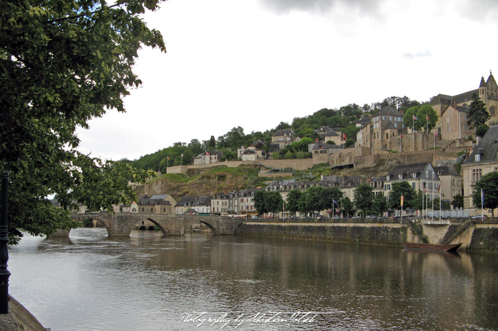 Terrasson-Lavilledieu France Photography by Sebastian Motsch