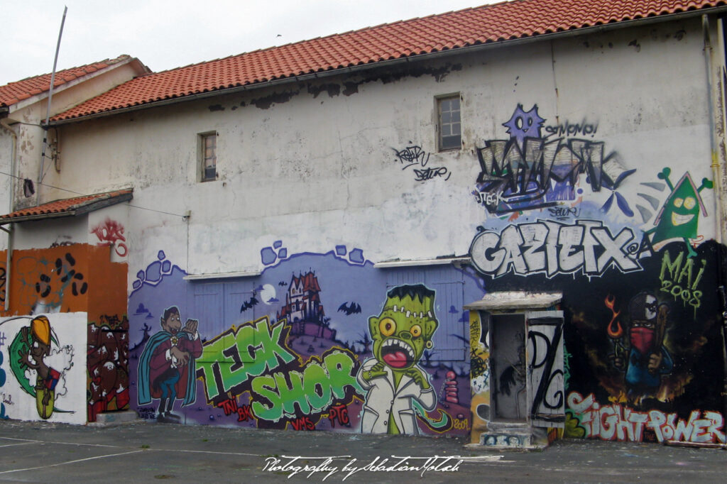 Grafitti in St-Jean-de-Luz France Photography by Sebastian Motsch