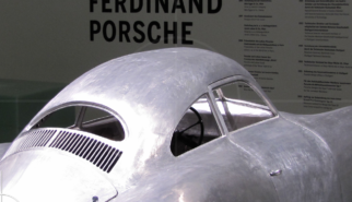 Porsche Museum Zuffenhausen | automotive photography by Sebastian Motsch (2009)