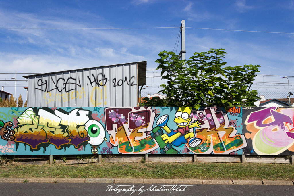 Graffitti in St-Jean-de-Luz France Photography by Sebastian Motsch