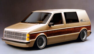 Chrysler Voyager Custom Minivan Photoshop by Sebastian Motsch