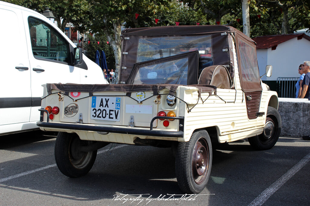 Citroen Méhari St-Jean-de-Luz France Drive-by Snapshots by Sebastian Motsch