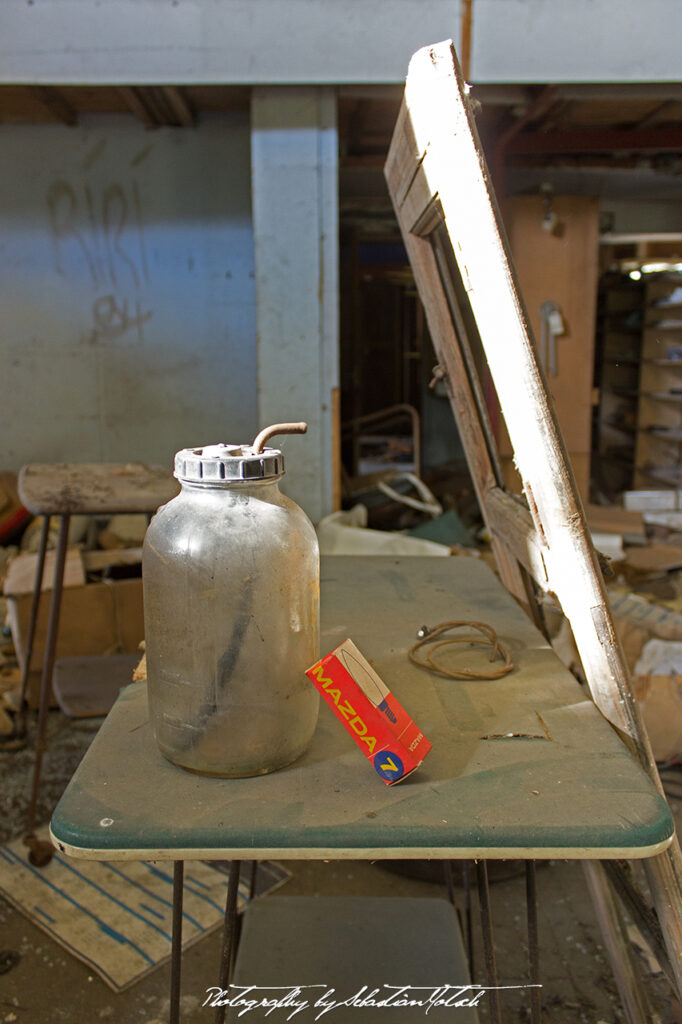 France Station Service A La Rose des Vents Photography by Sebastian Motsch