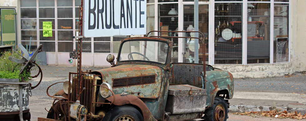 Les Puces Lapalissoises Voiture France Drive-by Snapshots by Sebastian Motsch