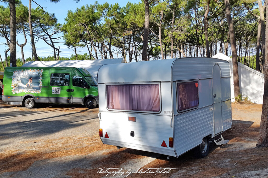 Messager Caravan Cap Homy France Drive-by Snapshots by Sebastian Motsch