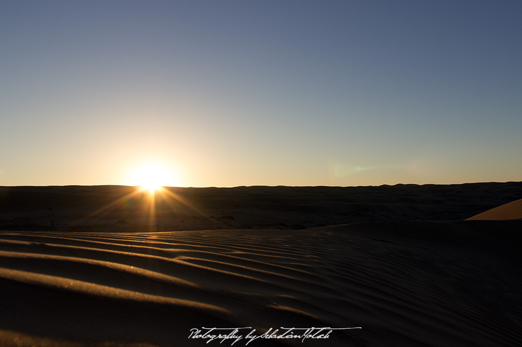 Wahiba Sands Sunrise Oman | Travel Photography by Sebastian Motsch (2015)