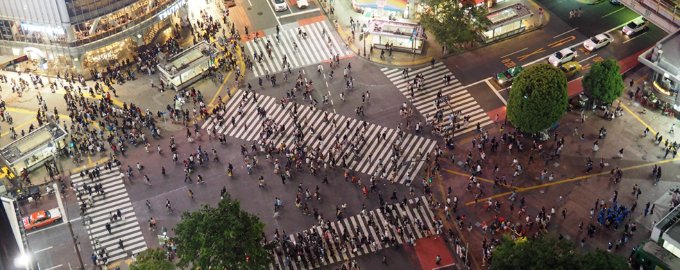 2017 Japan Tokyo Shibuya Crossing at Night | travel photography by Sebastian Motsch (2017)