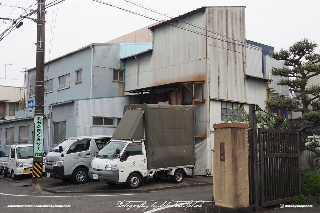 Mazda Bongo in Shizuoka Drive-by Snapshots by Sebastian Motsch