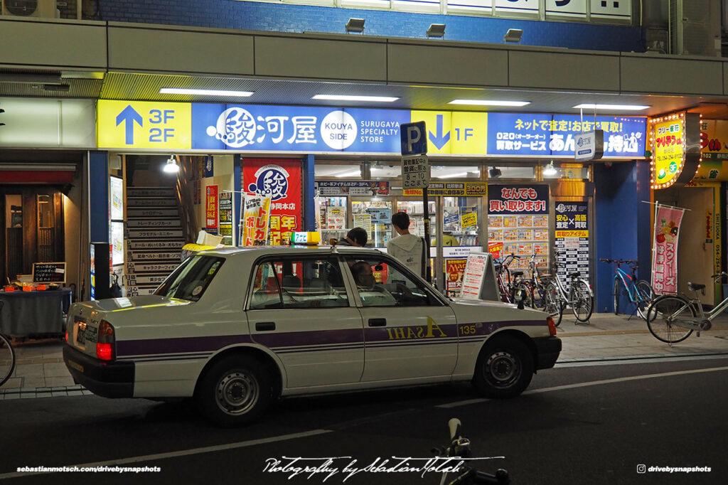 Toyota Crown Comfort Taxi at DonQuijote Shizuoka Drive-by Snapshots by Sebastian Motsch