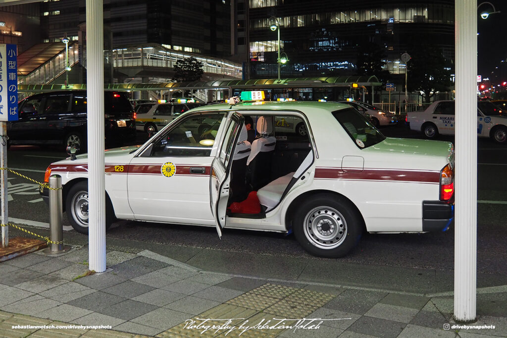 Toyota Crown Comfort Taxi at Shin-Shizuoka Drive-by Snapshots by Sebastian Motsch