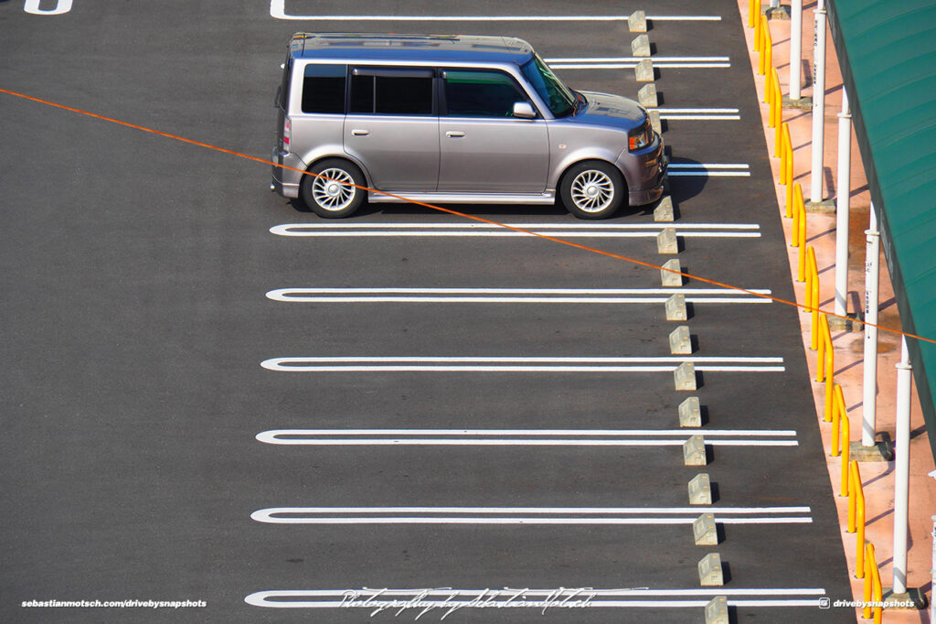 Toyota bB in Shizuoka Drive-by Snapshots by Sebastian Motsch