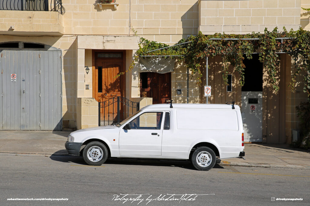Ford Escort Mk3 Van Malta Drive-by Snapshots by Sebastian Motsch