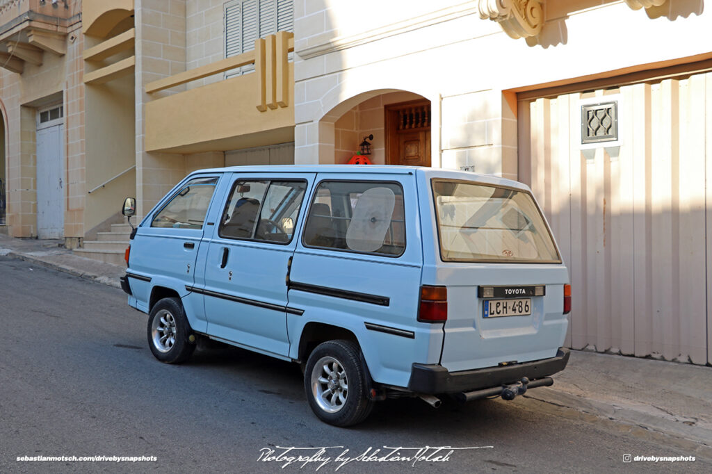 Toyota LiteAce rear Malta Drive-by Snapshots by Sebastian Motsch