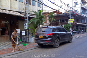 Borgward SUV in Laos Vientiane Drive-by Snapshot by Sebastian Motsch