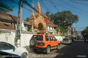 Isuzu Trooper in Laos Vientiane Drive-by Snapshot by Sebastian Motsch