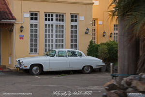 Jaguar 420G in Laos Vientiane Drive-by Snapshot by Sebastian Motsch