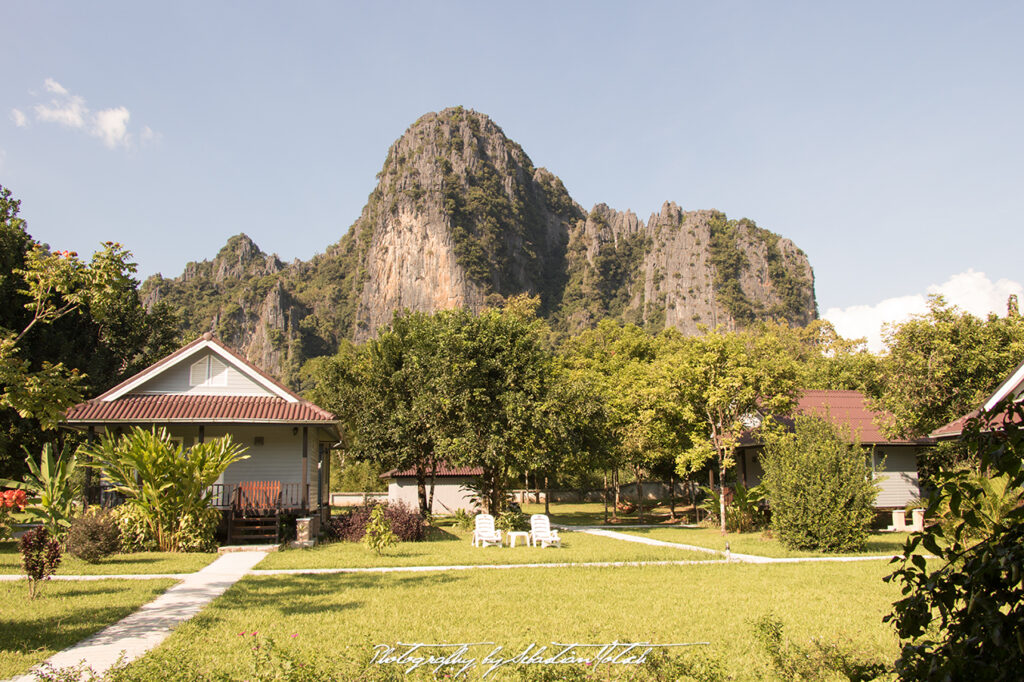 Laos Vang Vieng Bearlin Bungalow by Sebastian Motsch 01