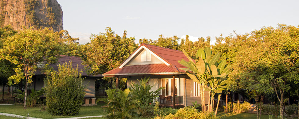 Laos Vang Vieng Bearlin Bungalow by Sebastian Motsch 04