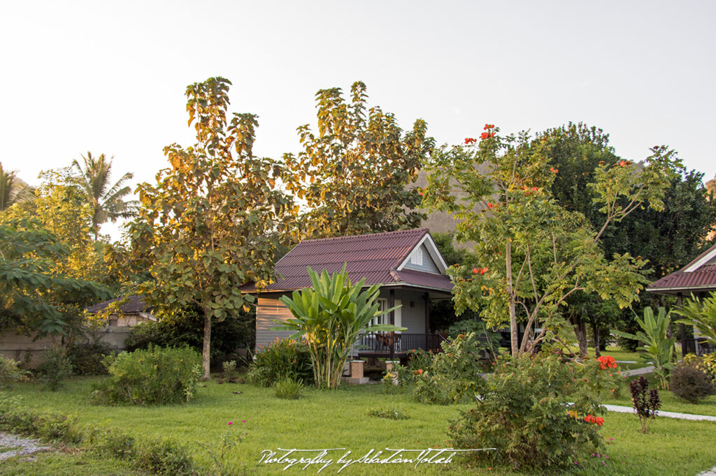 Laos Vang Vieng Bearlin Bungalow by Sebastian Motsch 05