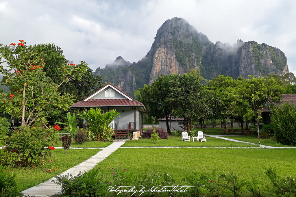 Laos Vang Vieng Bearlin Bungalow Photo by Sebastian Motsch