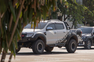 Lifted Ford Ranger 4x4 in Laos Vientiane Drive-by Snapshot by Sebastian Motsch