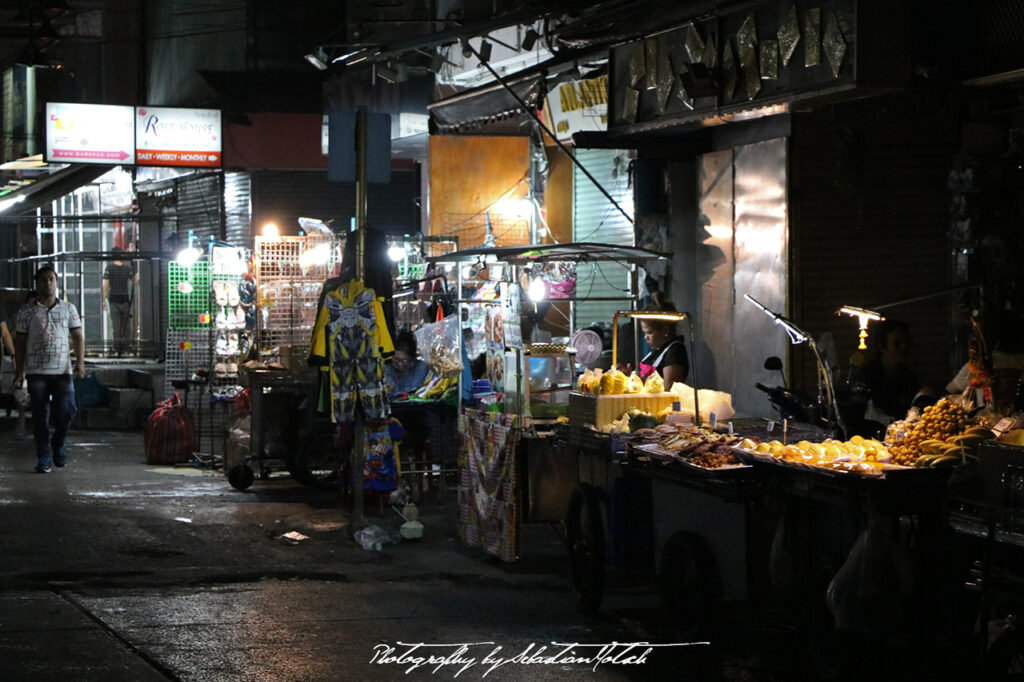 Street vendors at night in Bangkok Photography by Sebastian Motsch
