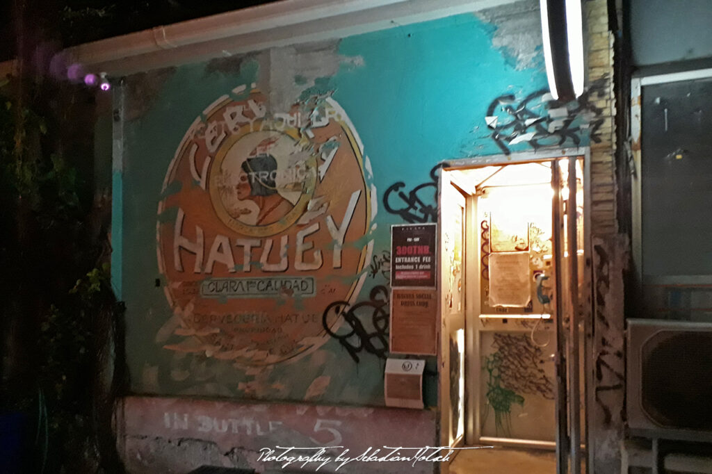 Thailand Bangkok Havana Social Secret Bar Photo by Sebastian Motsch