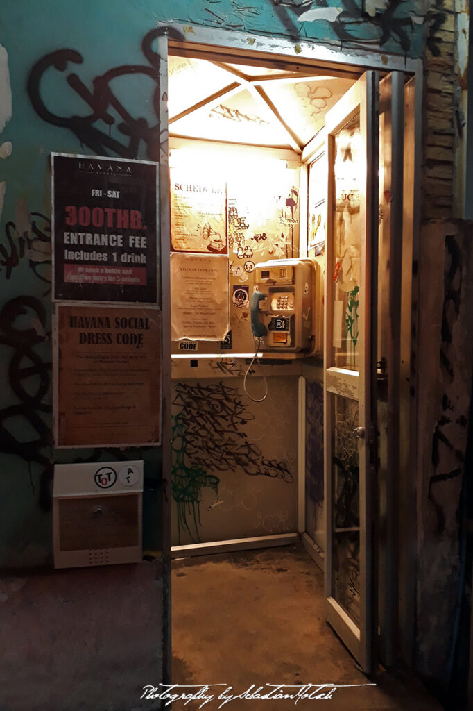 Thailand Bangkok Havana Social Secret Bar Photo by Sebastian Motsch