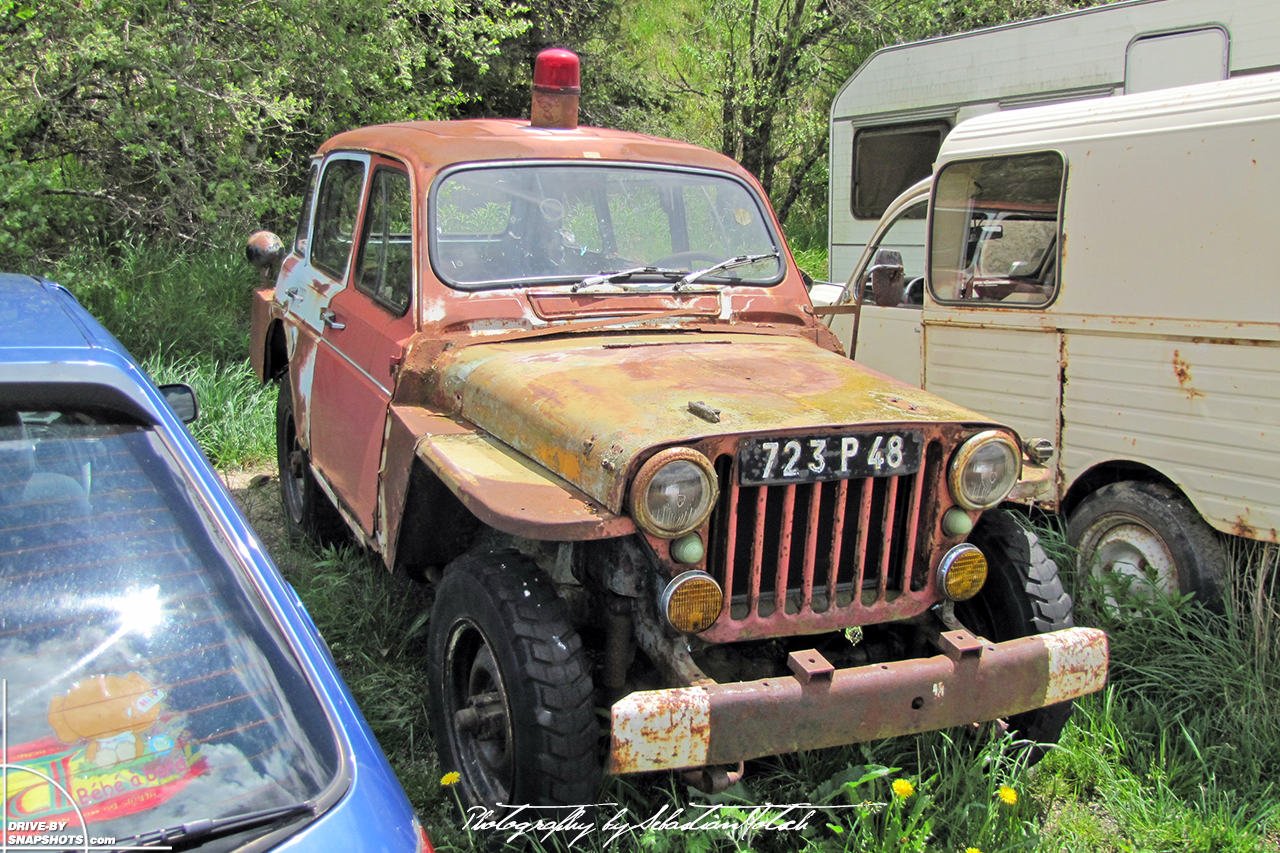 Willys Jeep MB with Renault R4 body conversion | Drive-by Snapshots by Sebastian Motsch (2010)