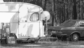 Mercedes-Benz W123 Coupe with Constructam Caravan | Drive-by Snapshots by Sebastian Motsch (2009)