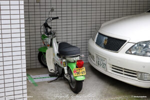 Japan Tokyo Meguro Custom Scooter by Sebastian Motsch