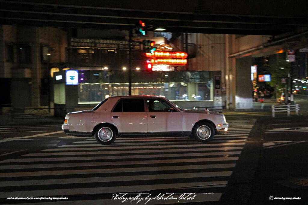 Toyota Century Azabujuban Tokyo Drive-by Snapshots by Sebastian Motsch
