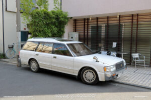 Toyota Crown Wagon Minato Tokyo Drive-by Snapshots by Sebastian Motsch