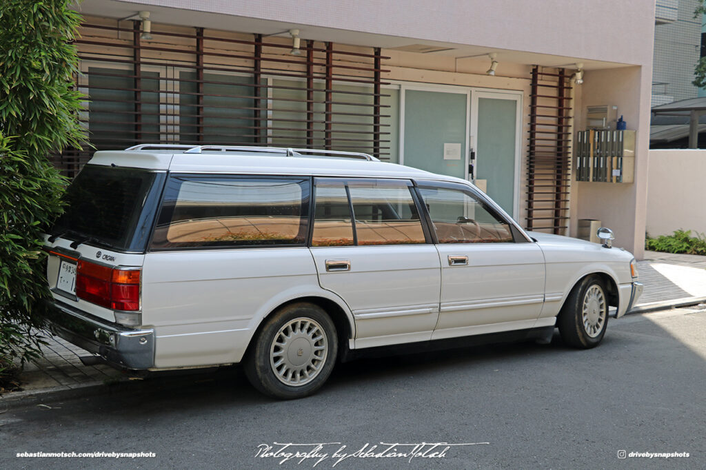 Toyota Crown Wagon Minato Tokyo Drive-by Snapshots by Sebastian Motsch