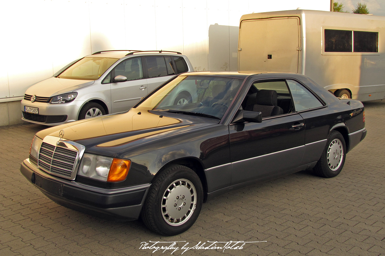 Mercedes-Benz C124 300 CE | Sebastian Motsch