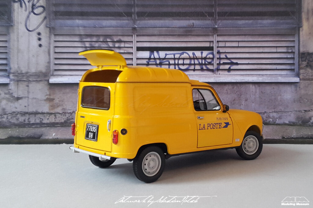 Renault R4 F4 La Poste Ebbro by Sebastian Motsch