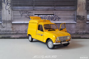 Renault R4 F4 La Poste Ebbro by Sebastian Motsch