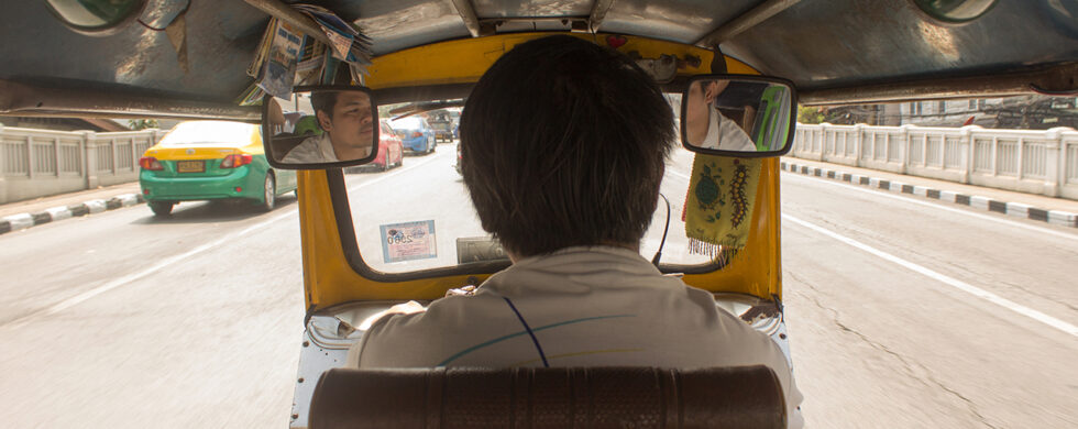 Tuk-tuk-Driver-in-Bangkok-Thailand-by-Sebastian-Motsch 1280px