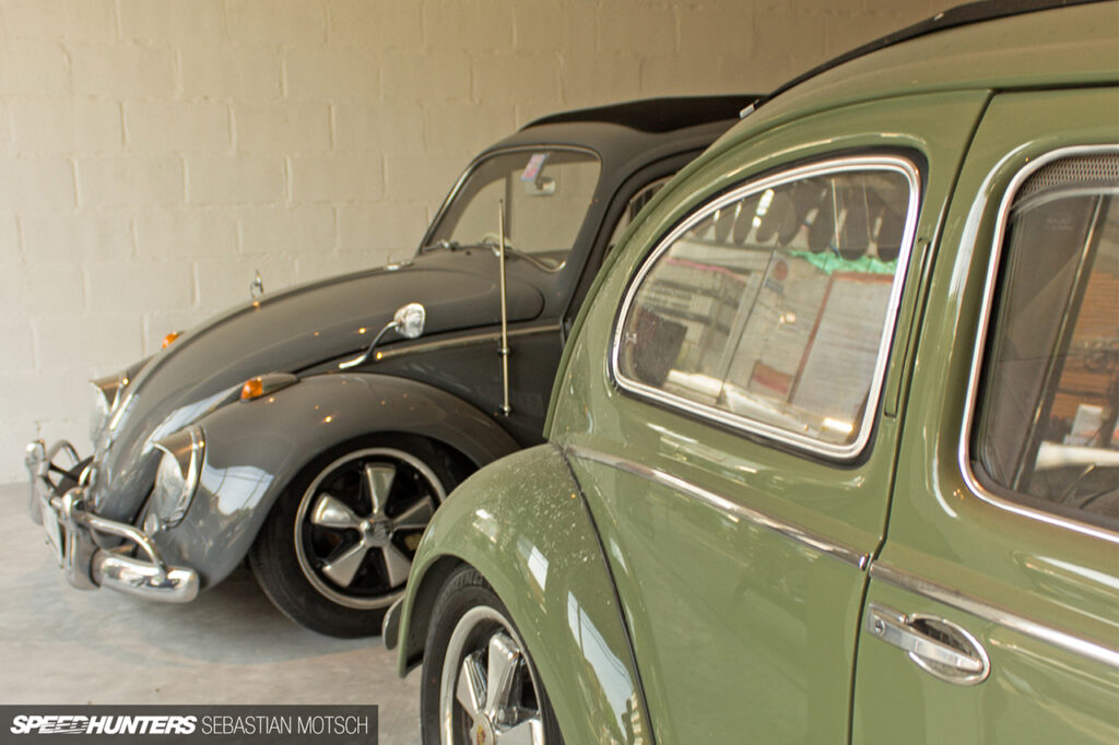 Volkswagen-Beetles-in-Bangkok-Thailand-by-Sebastian-Motsch-05 1280px