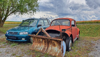 Volkswagen Beetle Snow Plow Drive-by Snapshots by Sebastian Motsch
