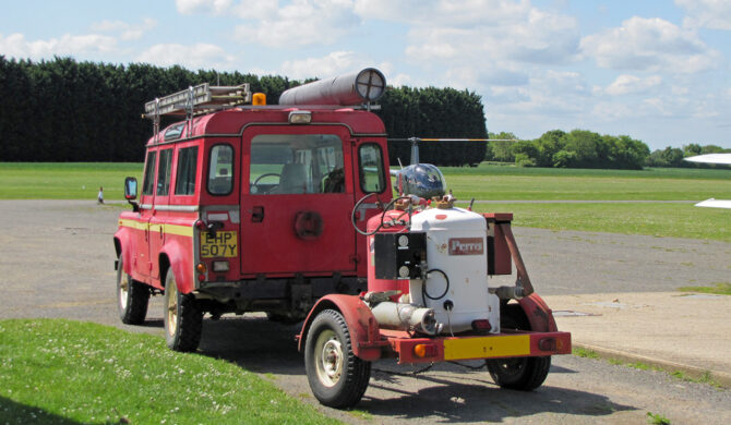 Land Rover Defender LWB Airfield Fire Engine UK Drive-by Snapshot by Sebastian Motsch