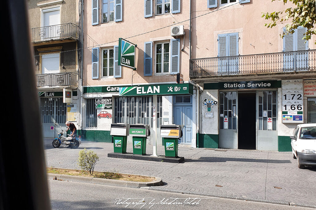 2021-10-01 France Route Nationale 7 Photography by Sebastian Motsch