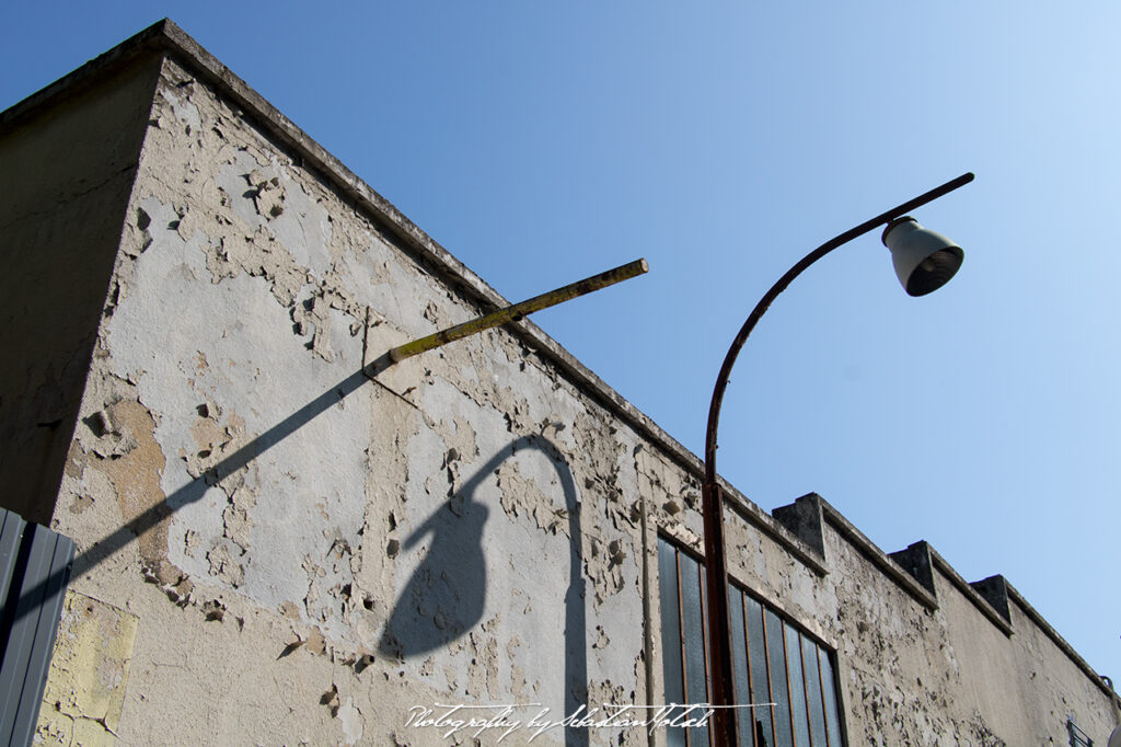 France Orange Lost Place Graffitti Photography by Sebastian Motsch