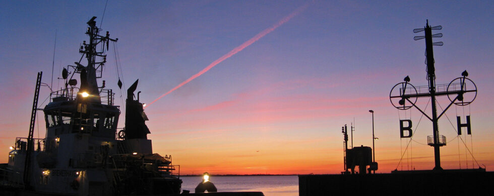 2009-03 Germany Bremerhaven Sunset by Sebastian Motsch