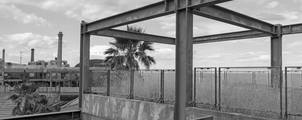 Zo Catania Italia Travel Photography by Sebastian Motsch grey