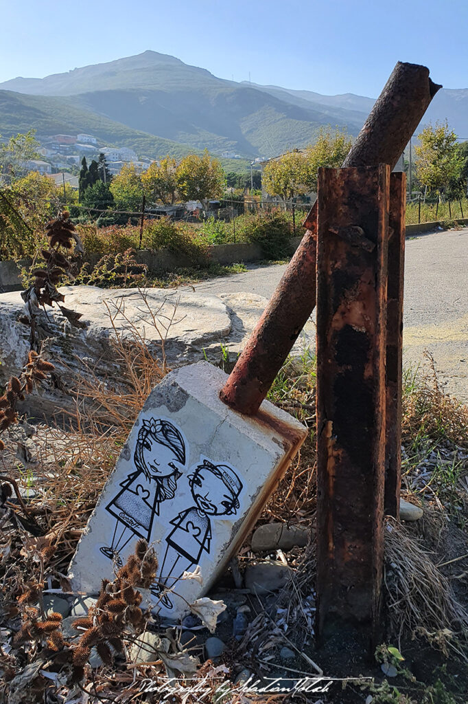 Street Art at Plage de Sisco Corsica Photo by Sebastian Motsch