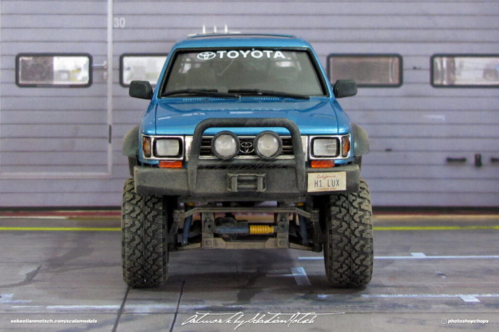 Aoshima Toyota Hilux Double Cab 4WD Scale Model by Sebastian Motsch