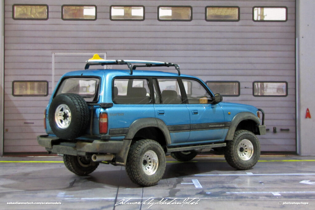 Aoshima Toyota LandCruiser 80-Series 4WD Scale Model by Sebastian Motsch