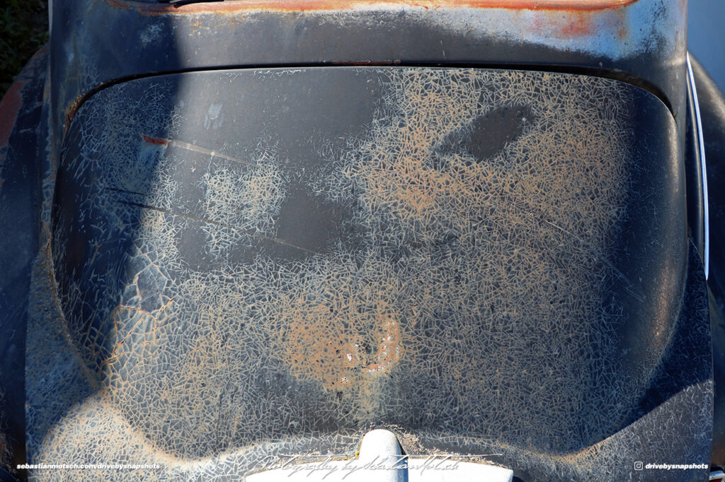 Patina Paint America Garage Corsica Drive-by Snapshots by Sebastian Motsch